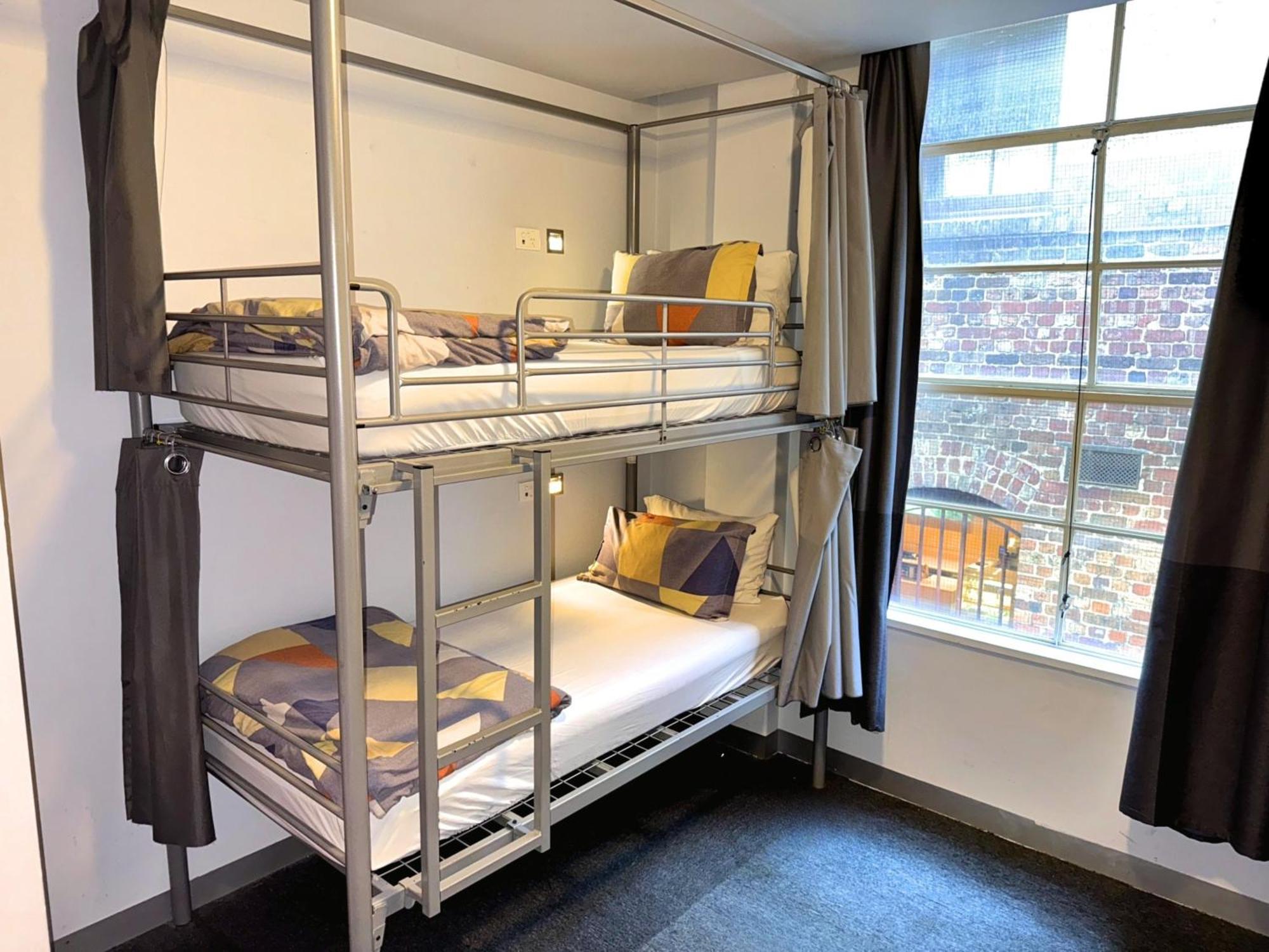 Europa Melbourne Hostel Buitenkant foto