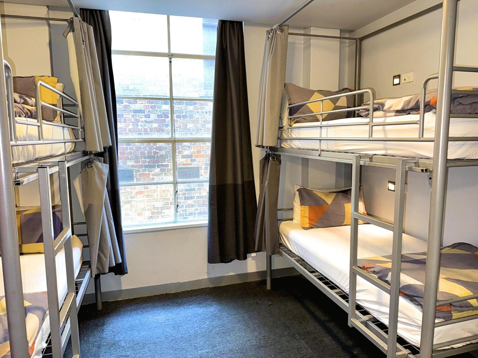 Europa Melbourne Hostel Buitenkant foto