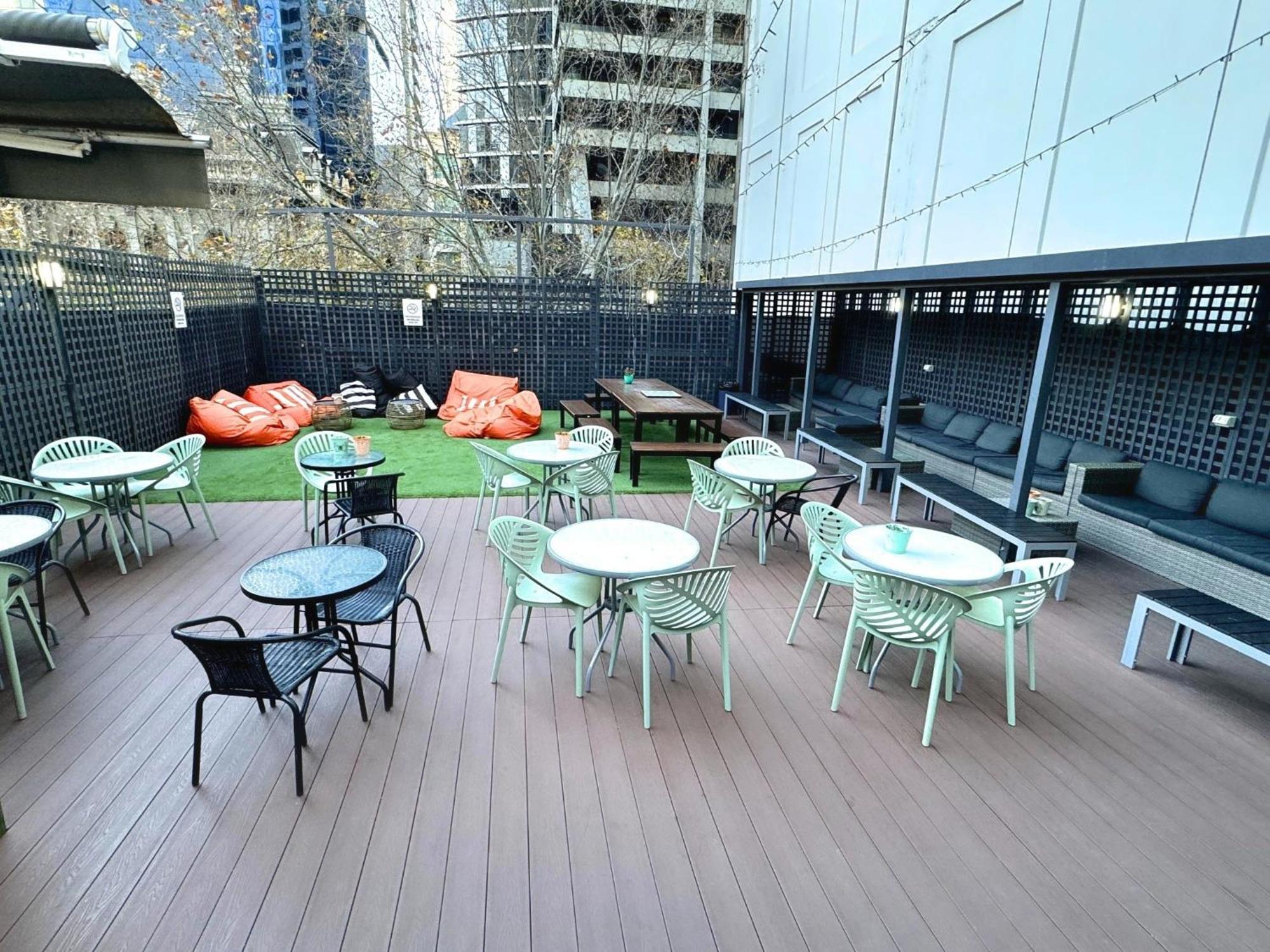 Europa Melbourne Hostel Buitenkant foto